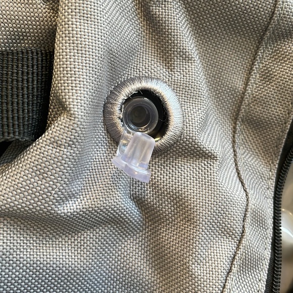 Well & Good Inflatable Dog Collar, Gray, size Medium. Brand new - Picture 4 of 5